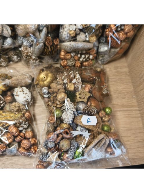 Vegyes terméscsomag 100gr metál és havas  szárított termésekkel